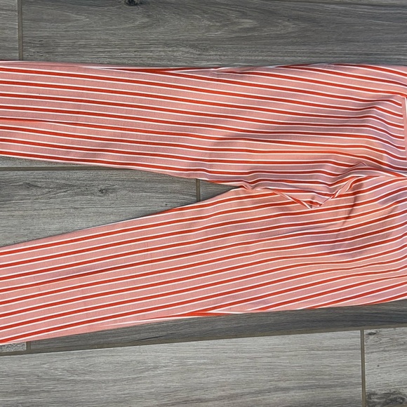 New York & Company Orange Striped Capri Pants Size 10 - Picture 9 of 10